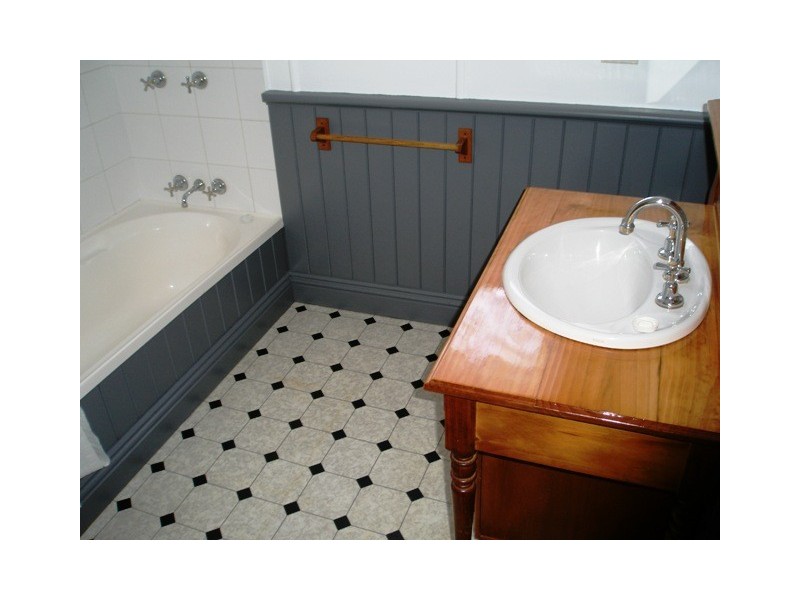 17 Power Street, Wavell Heights QLD 4012