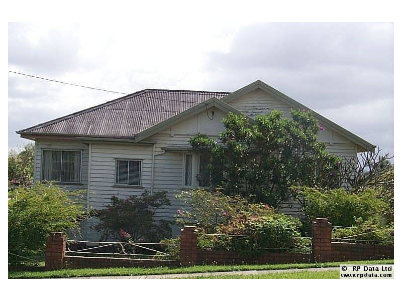 12 Warraba, Wavell Heights QLD 4012