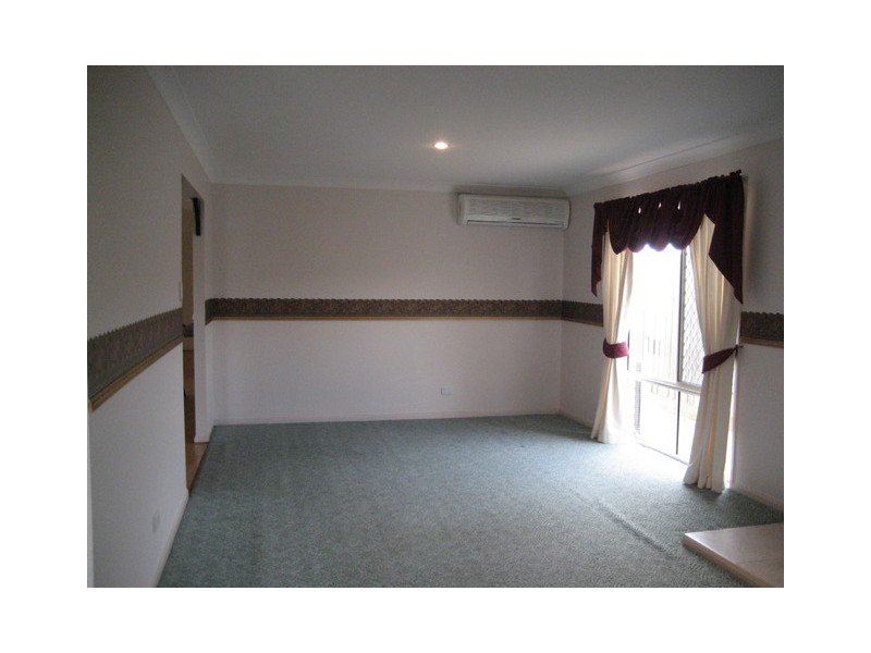 48 Brittany Drive, Oxenford QLD 4210