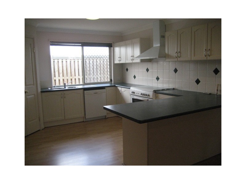 48 Brittany Drive, Oxenford QLD 4210