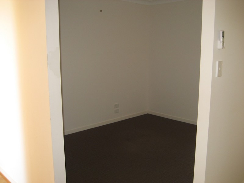 4 Dawe Street, Maudsland QLD 4210