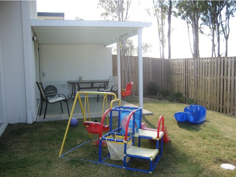 1/26 Benson Crt, Ormeau QLD 4208