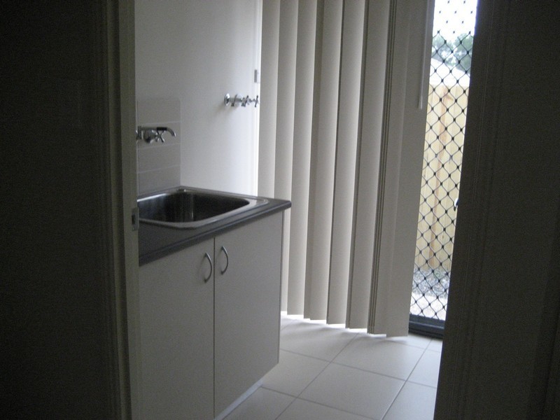 28A Spruce Street, Loganlea QLD 4131