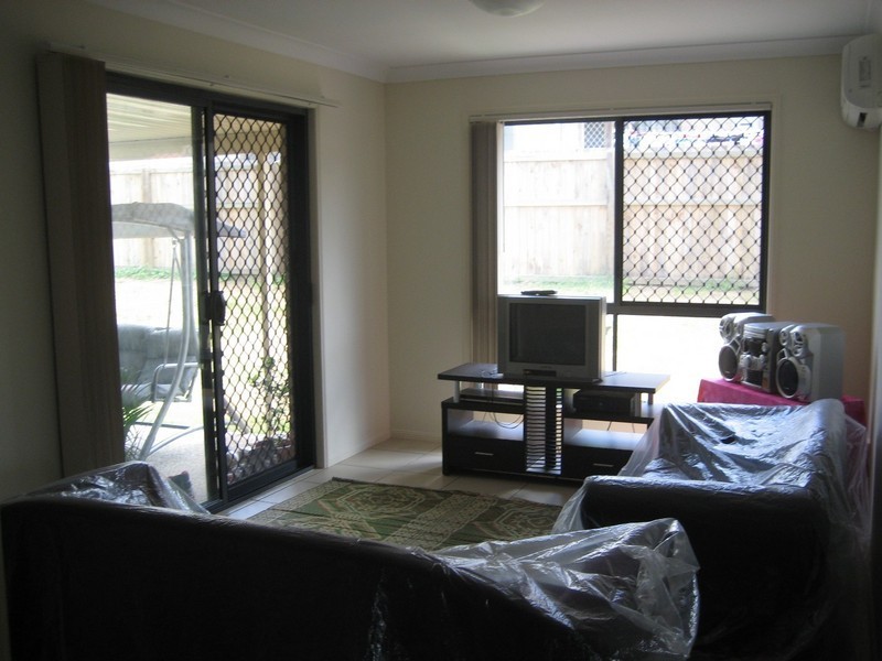 28A Spruce Street, Loganlea QLD 4131