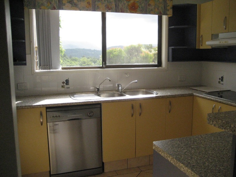 Highland Park QLD 4211