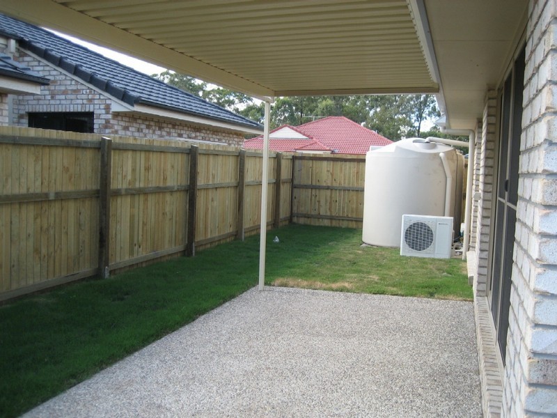 15 Zachary Street, Eagleby QLD 4207