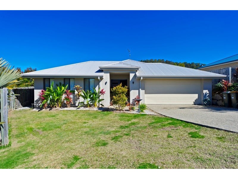 24 Whitely Cct, Maudsland QLD 4210