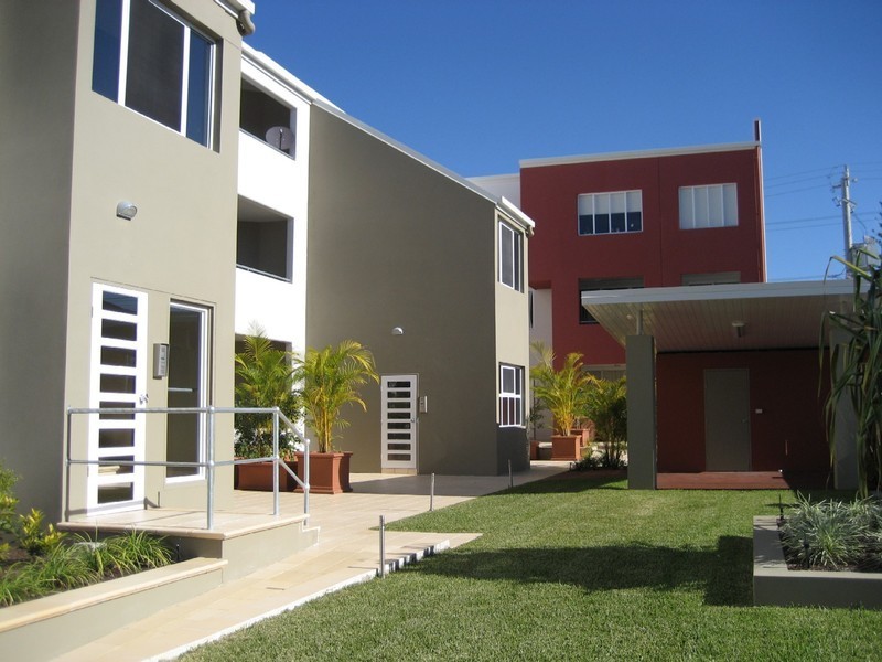 7/6-10 Rose Street, Southport QLD 4215