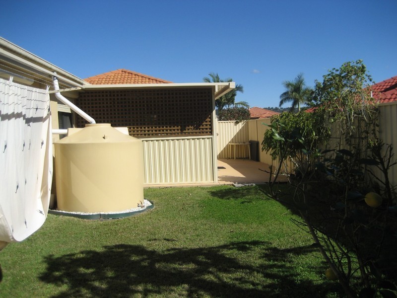 41  Tee Tree Blvd, Arundel QLD 4214