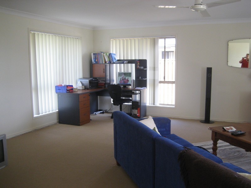 37 Rushcutter Ave, Oxenford QLD 4210