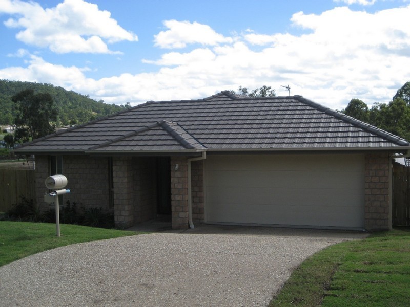 2 Hart Street, Upper Coomera QLD 4209