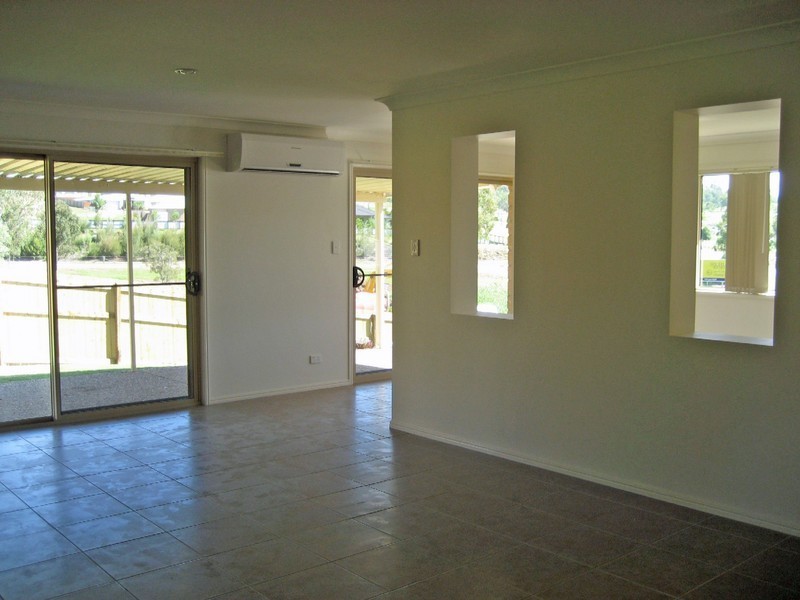 2 Hart Street, Upper Coomera QLD 4209