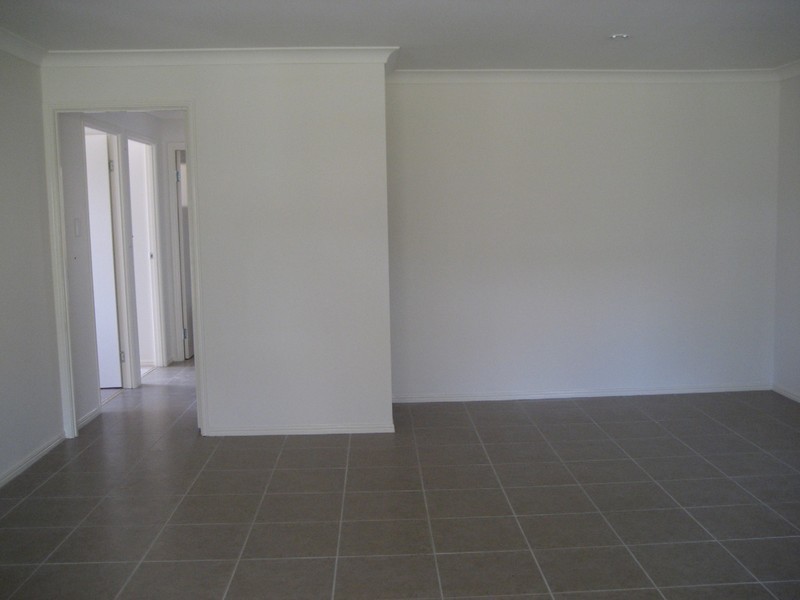 2 Hart Street, Upper Coomera QLD 4209