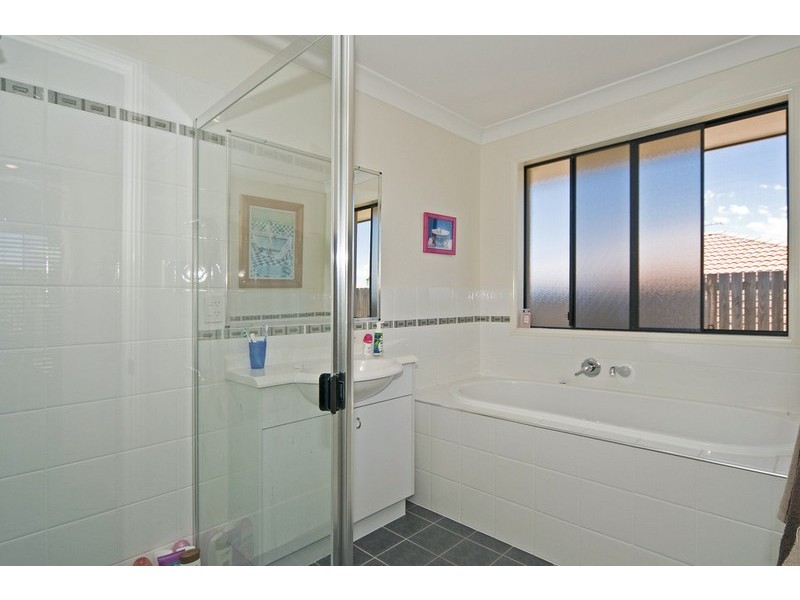 11 Jacob Court, Upper Coomera QLD 4209