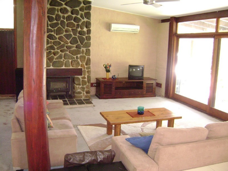 Maudsland QLD 4210
