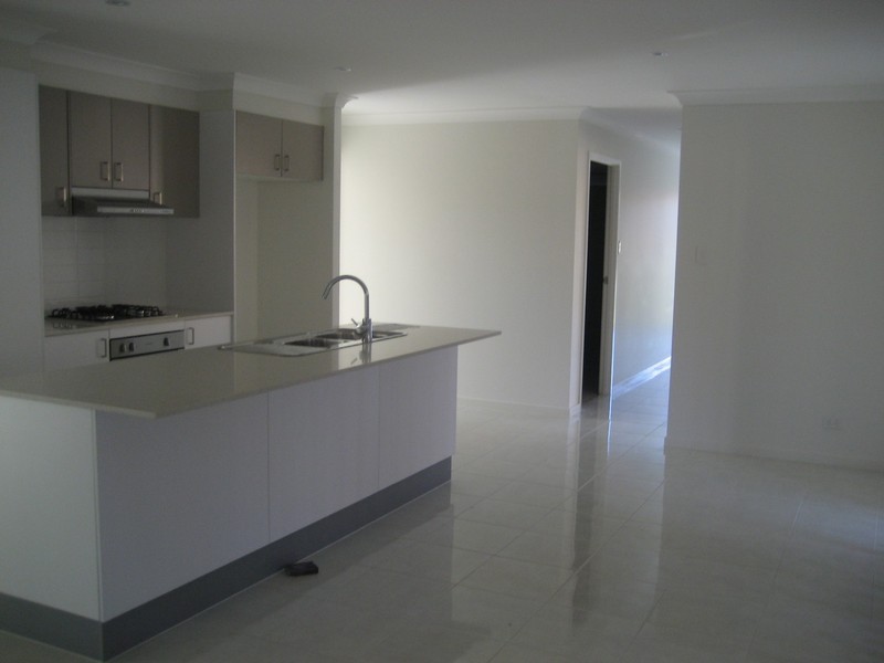 11 Cessna Street, Upper Coomera QLD 4209