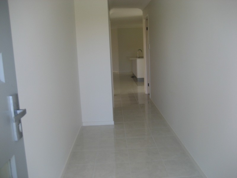 11 Cessna Street, Upper Coomera QLD 4209