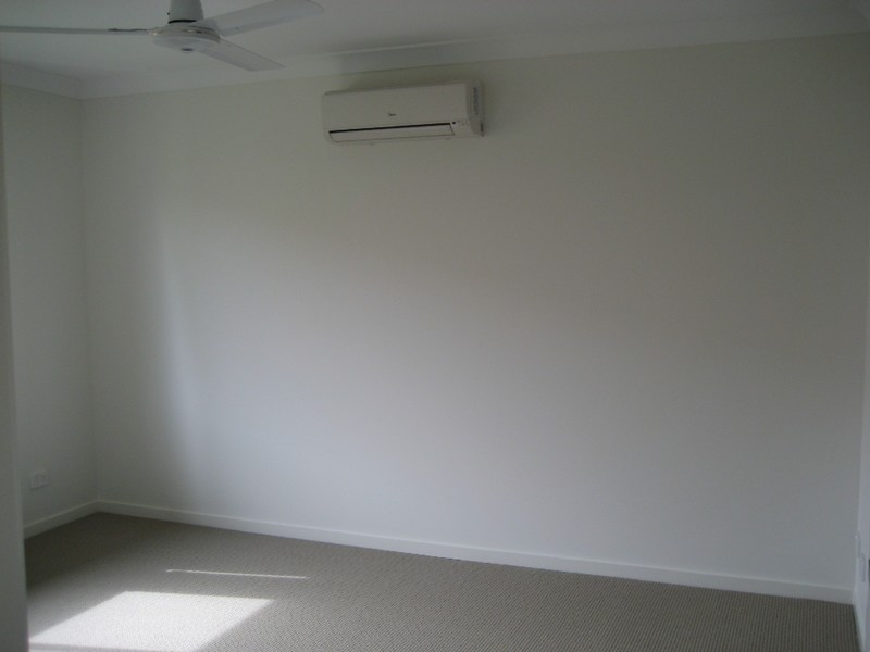9 Jet street, Upper Coomera QLD 4209