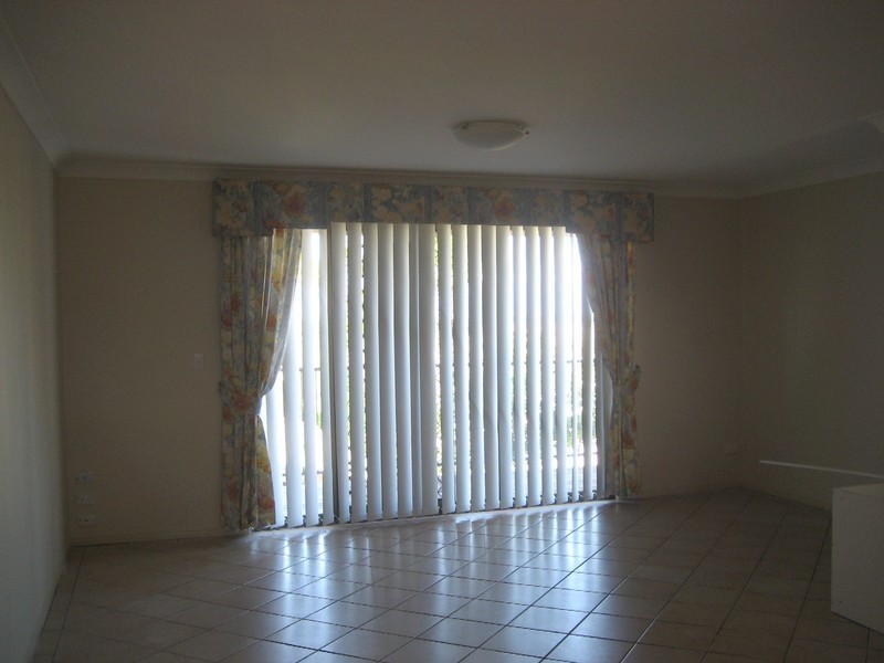 4/1 Kilpatrick Court, Highland Park QLD 4211