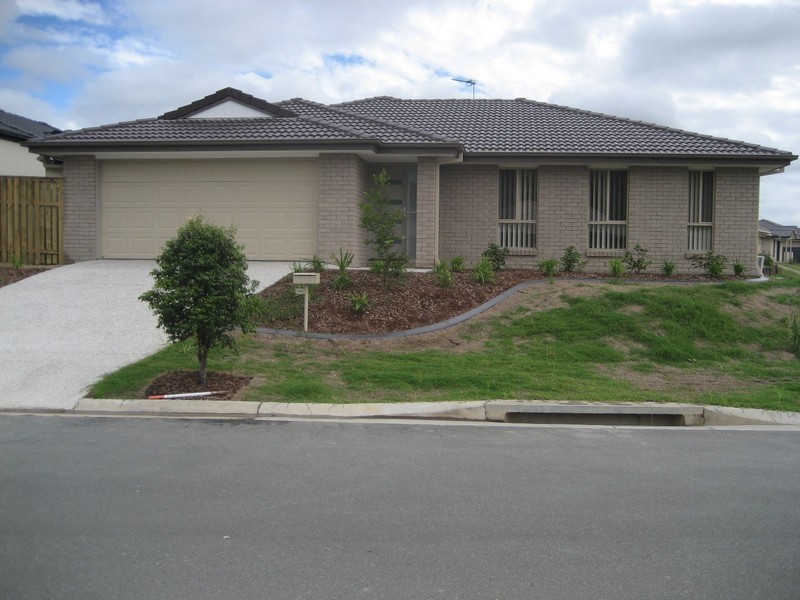 40 Kingsford Road, Upper Coomera QLD 4209