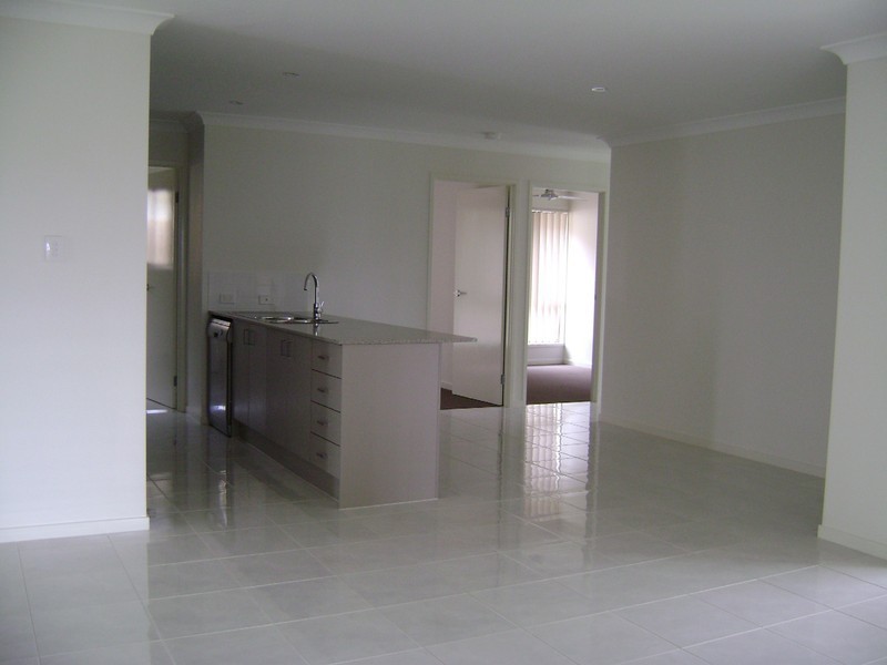 40 Kingsford Road, Upper Coomera QLD 4209