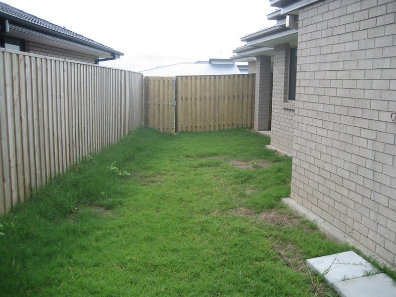 40 Kingsford Road, Upper Coomera QLD 4209