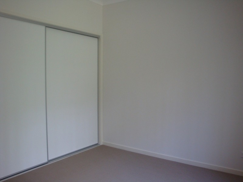 1/17 Laura Place, Varsity Lakes QLD 4227