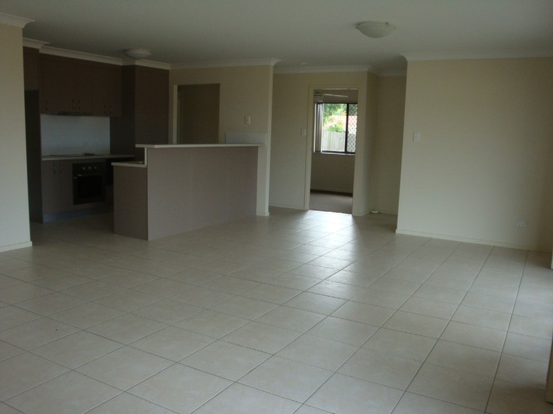 20 Vautin Way, Eagleby QLD 4207