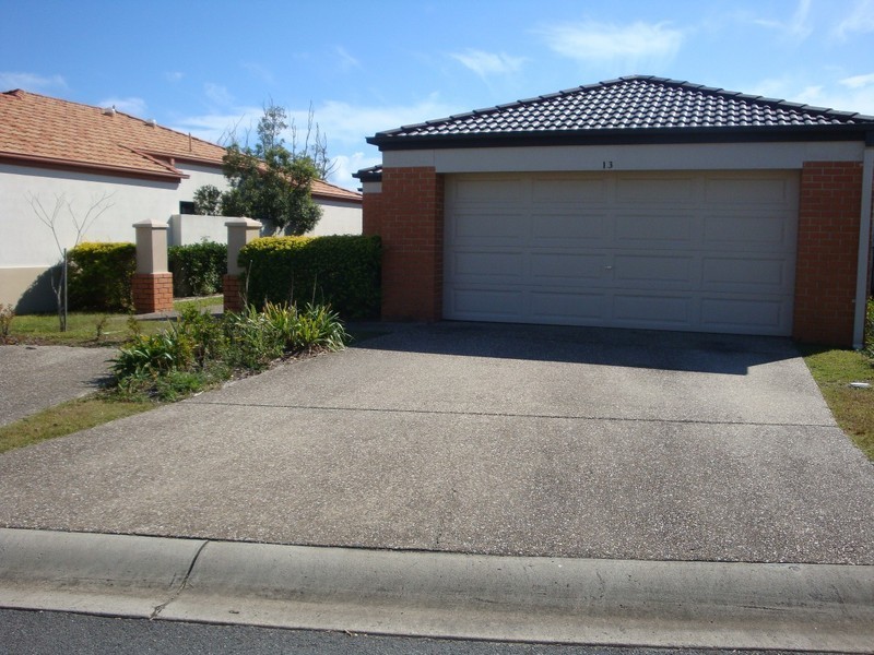 UNIT 13 64 Gilston Road, Nerang QLD 4211