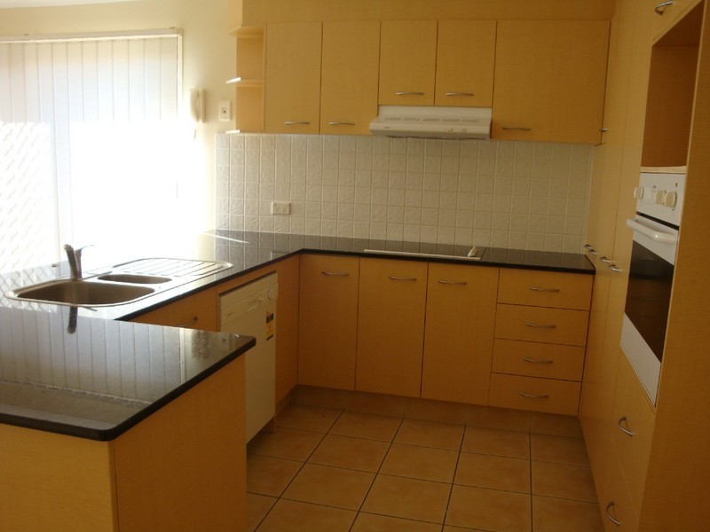 UNIT 13 64 Gilston Road, Nerang QLD 4211