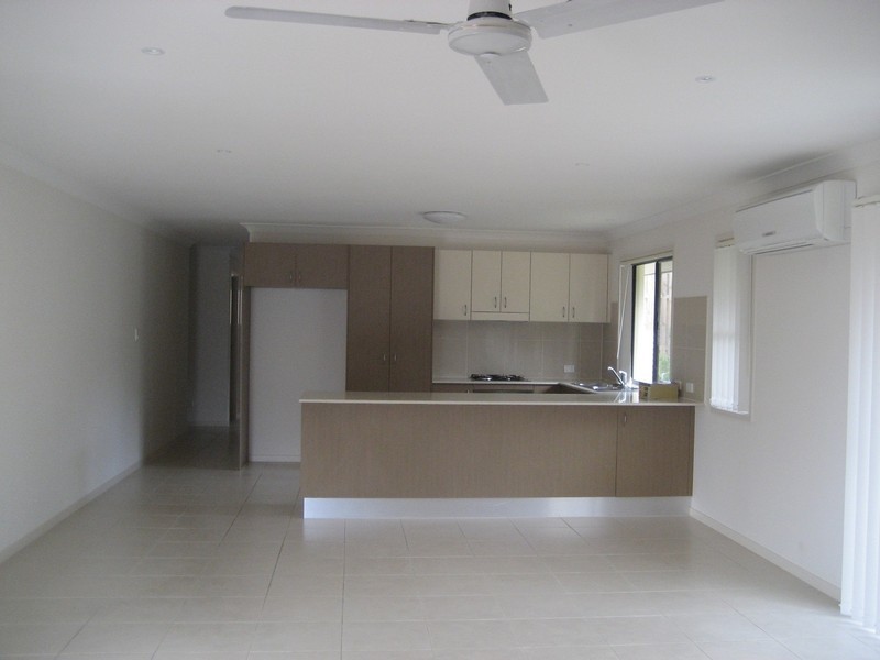 1/11 Ravensthorpe Street, Ormeau QLD 4208