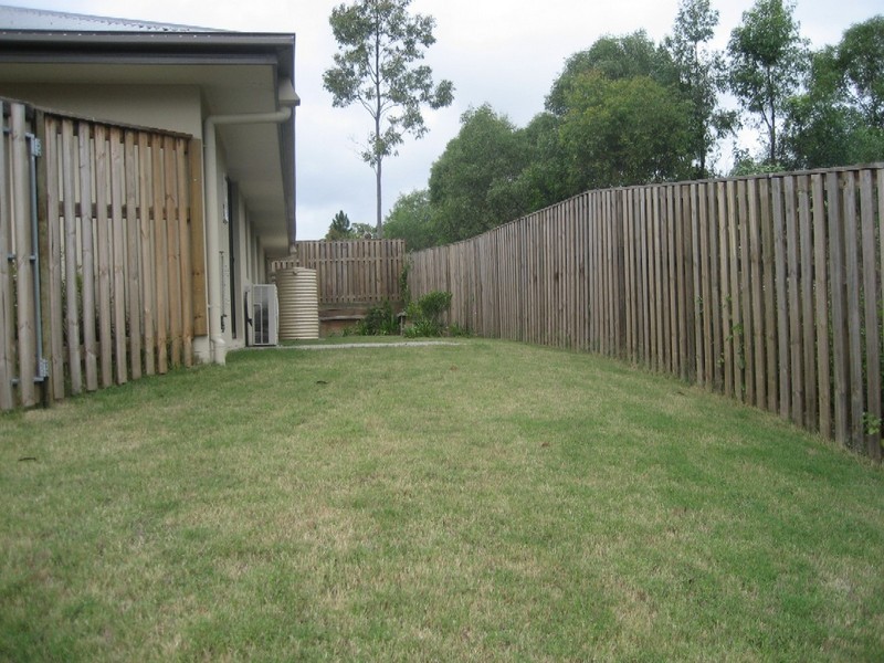 1/11 Ravensthorpe Street, Ormeau QLD 4208