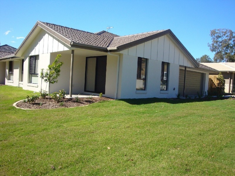 1/2 Murray Court, Upper Coomera QLD 4209