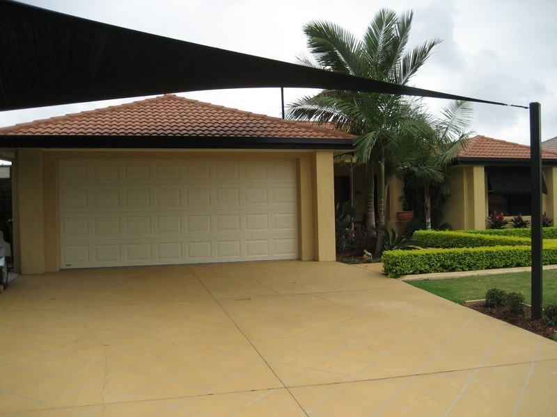 11 Broxbourne, Oxenford QLD 4210