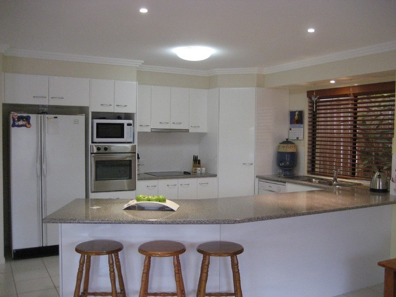 11 Broxbourne, Oxenford QLD 4210