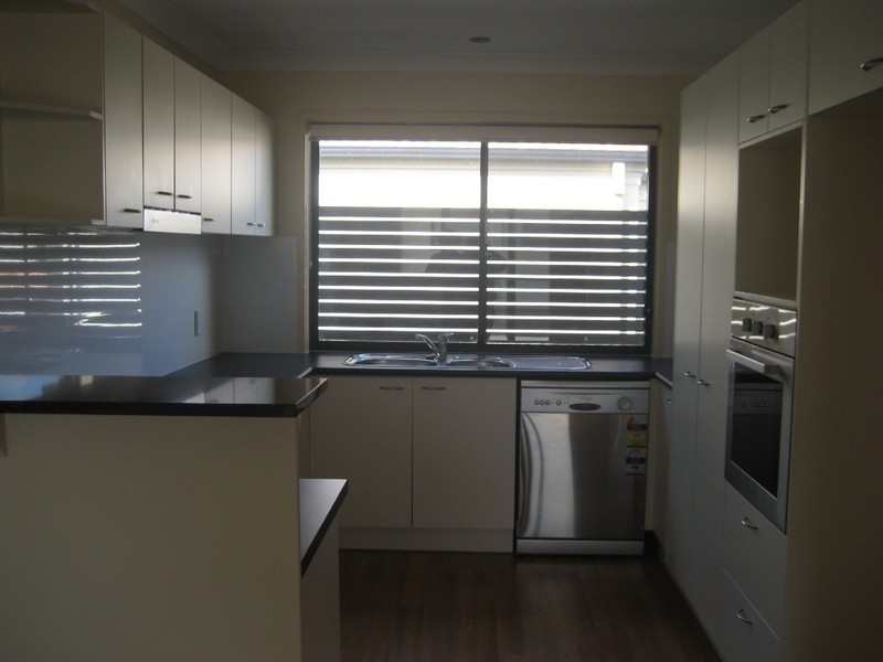 6/35 Harley Street, Labrador QLD 4215