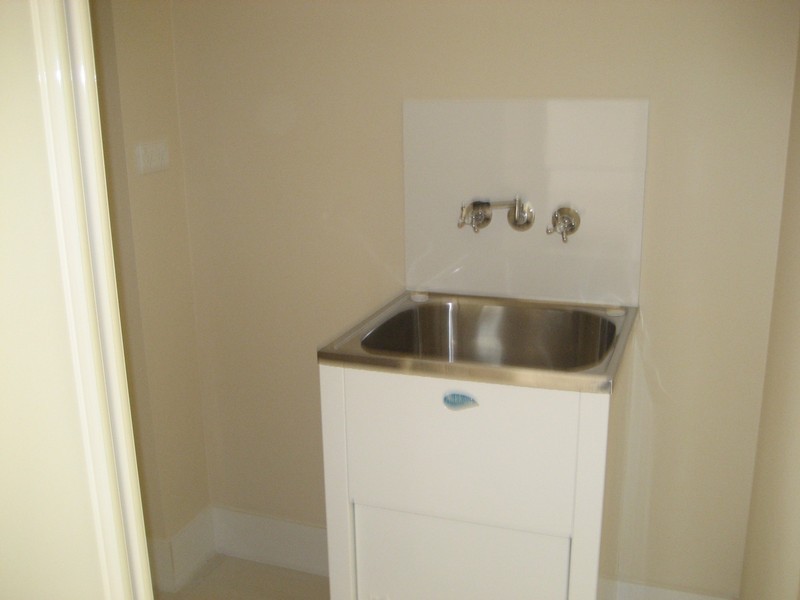 6/35 Harley Street, Labrador QLD 4215