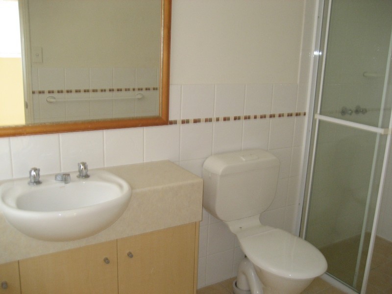 241/64 Gilston Road, Nerang QLD 4211