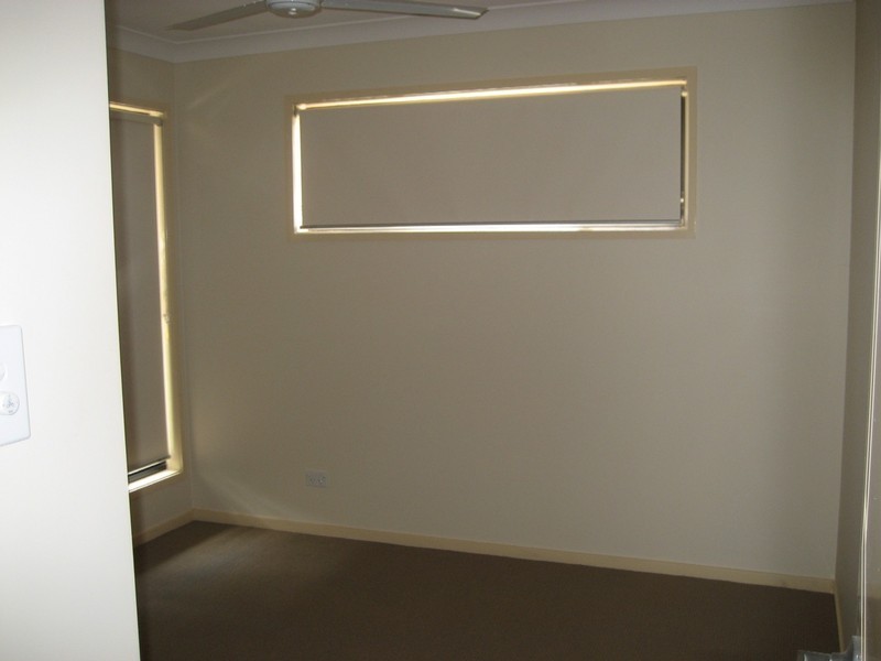 4/35 Harley Street, Labrador QLD 4215