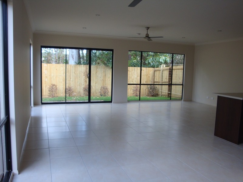 4/44 Careel Close, Helensvale QLD 4212