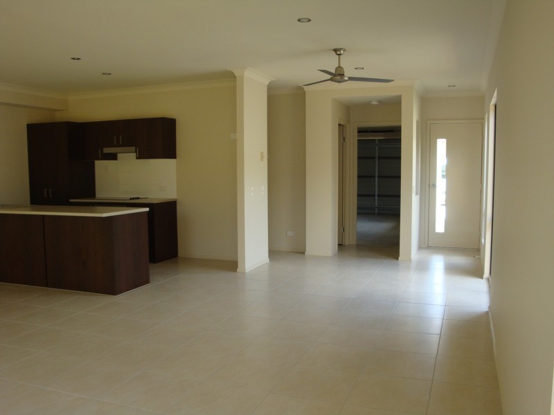 4/44 Careel Close, Helensvale QLD 4212