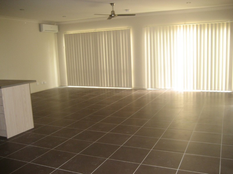 3/44  Careel Street, Helensvale QLD 4212