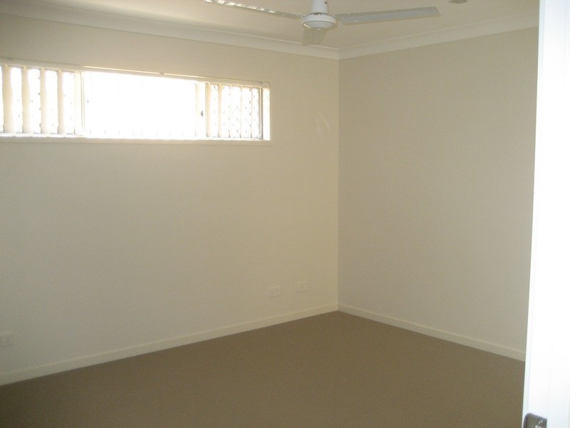 24 Bellagio Crescent, Coomera QLD 4209
