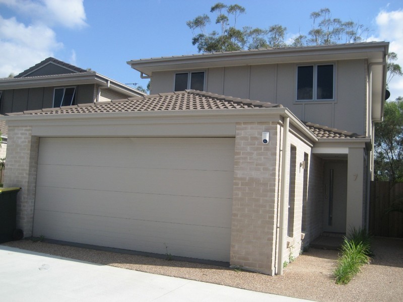 7/16-18 Geoff Wolter Drive West, Molendinar QLD 4214