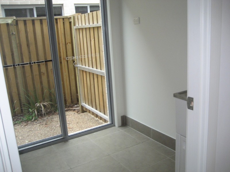 7/16-18 Geoff Wolter Drive West, Molendinar QLD 4214