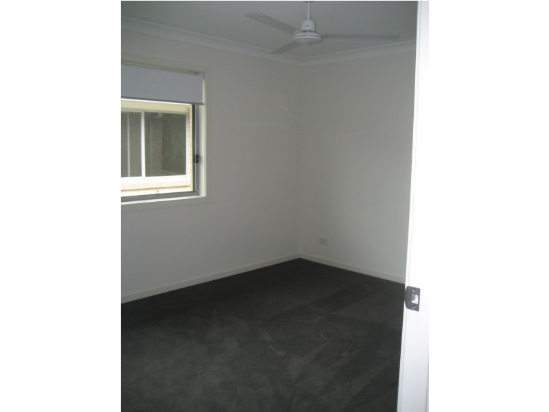 7/16-18 Geoff Wolter Drive West, Molendinar QLD 4214