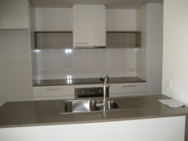 122/142 Laver Drive, Robina QLD 4226