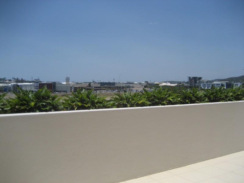 122/142 Laver Drive, Robina QLD 4226