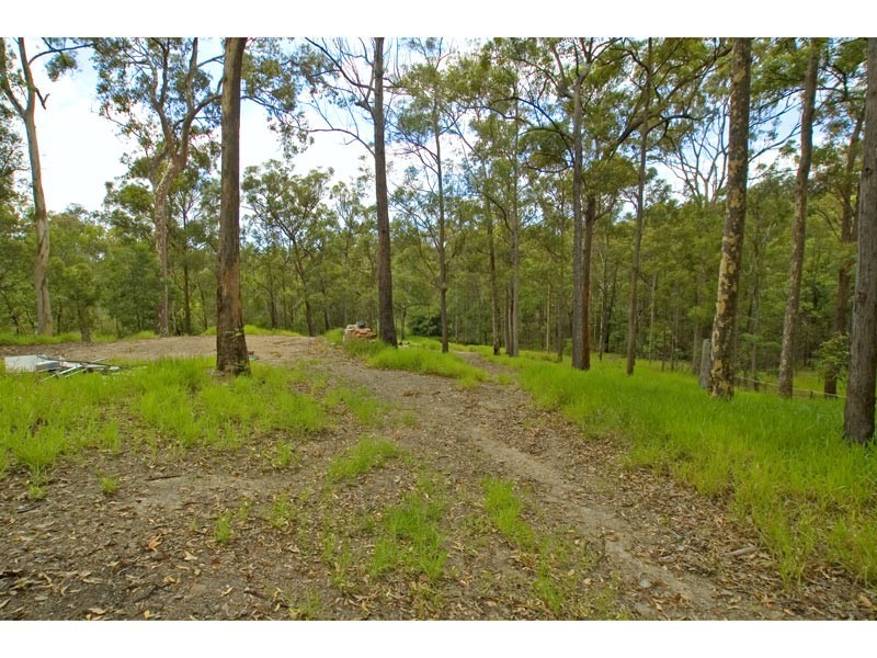 Gaven QLD 4211