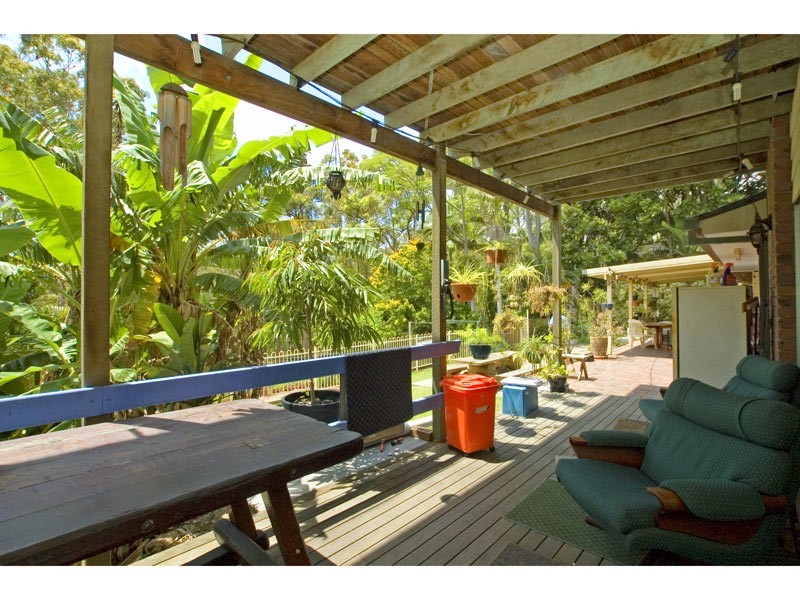 Gaven QLD 4211